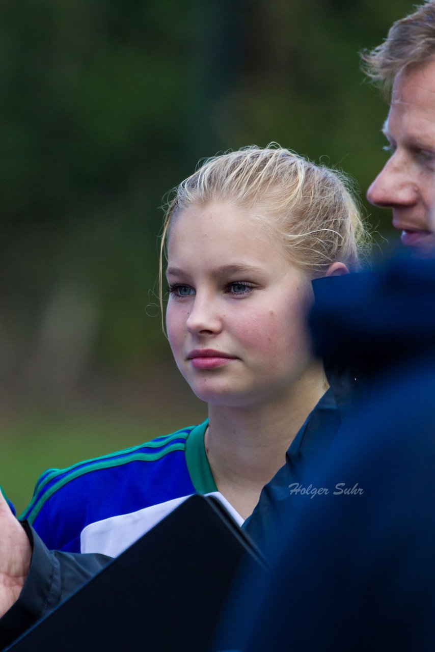 Bild 199 - B-Juniorinnen SV Henstedt Ulzburg - Frauen Bramfelder SV 3 : Ergebnis: 9:0